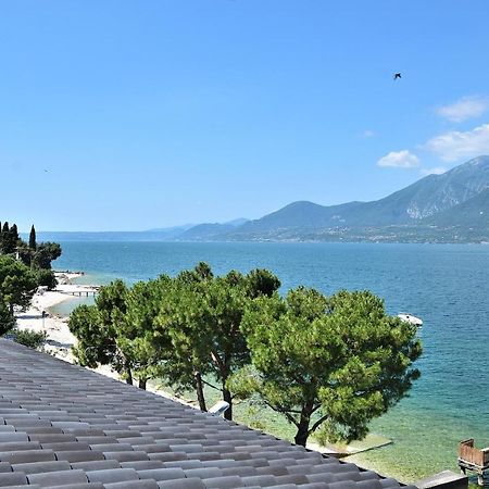 Apartment Azzurro Torri Del Benaco Exterior photo